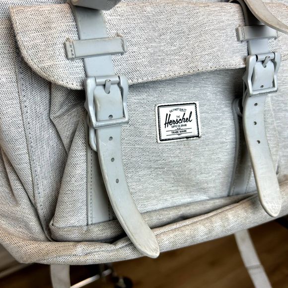Herschel Supply Co. Brand Retreat Mid-Volume Backpack Light Grey main image 16